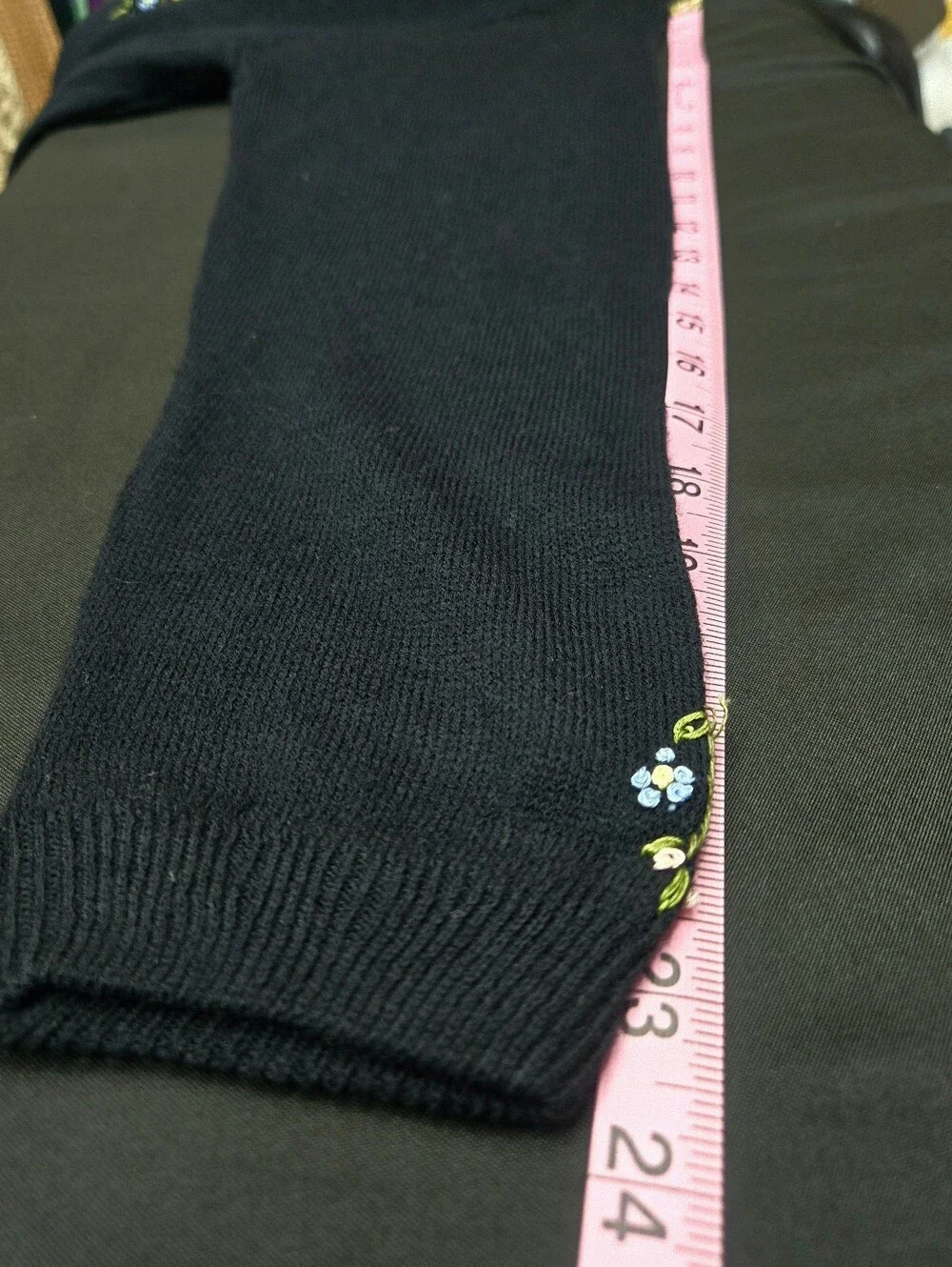 VTG Bonnie & Bill Floral Embroidery Cardigan Large Knit Black Cottagecore Boho